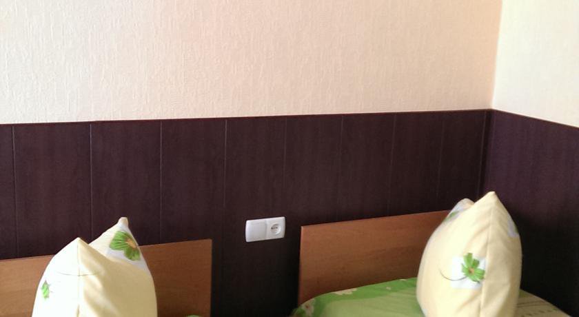 Гостиница Guest House Iris Евпатория